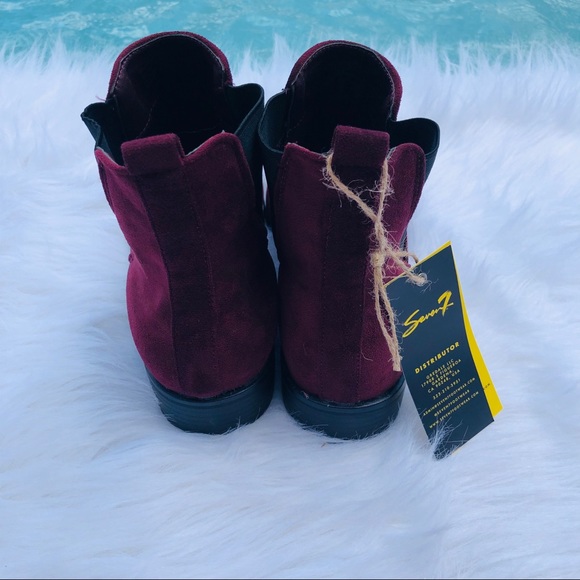 SOLD🥳⭐️Brand New Velvet Booties!⭐️ - Picture 5 of 6